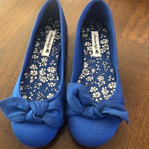 Royal blue American Eagle flats